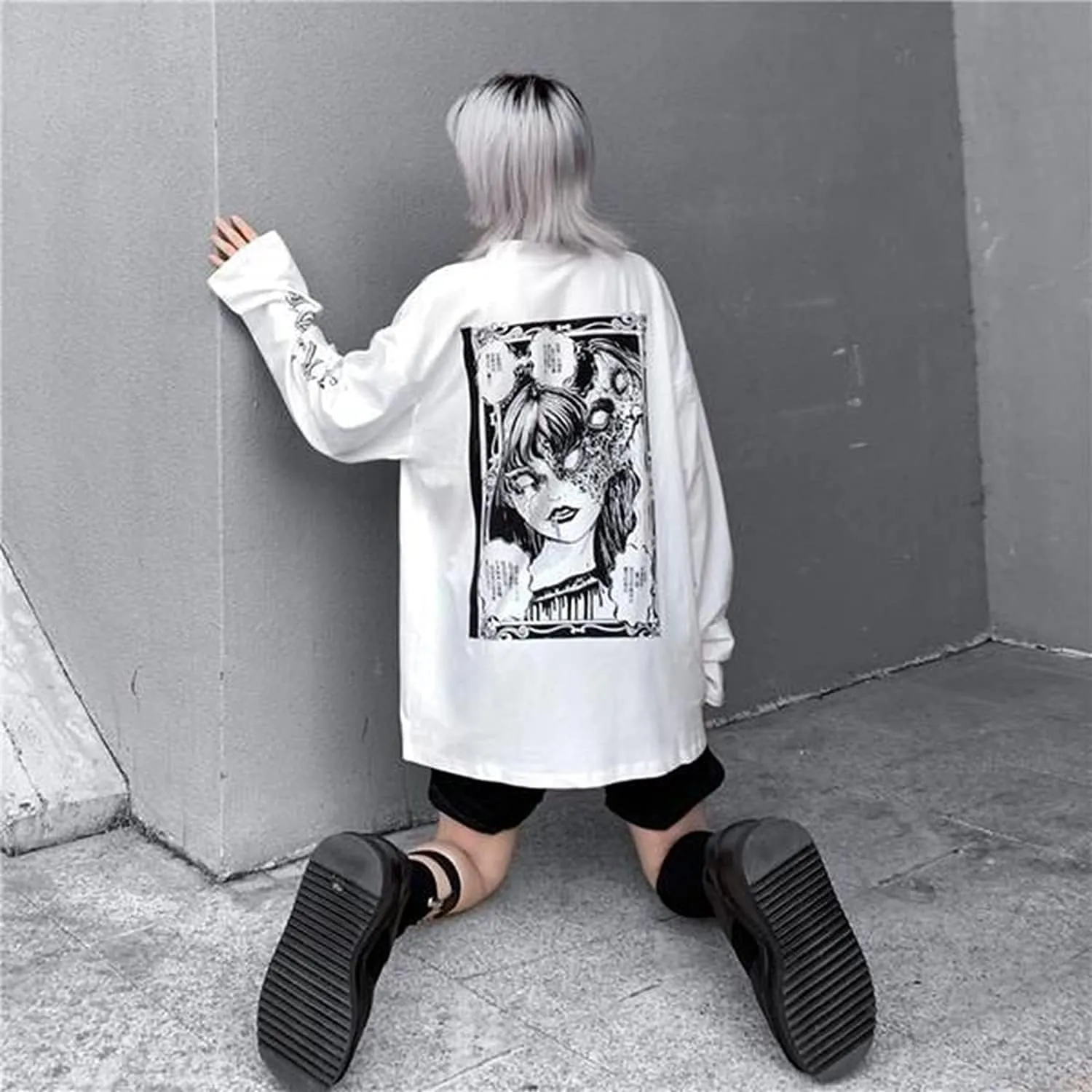 Gothic Cartoon Horror Graphic T-Shirt Women Character Print Loose Punk Japanese Pullover Top Harajuku Street Tees 
