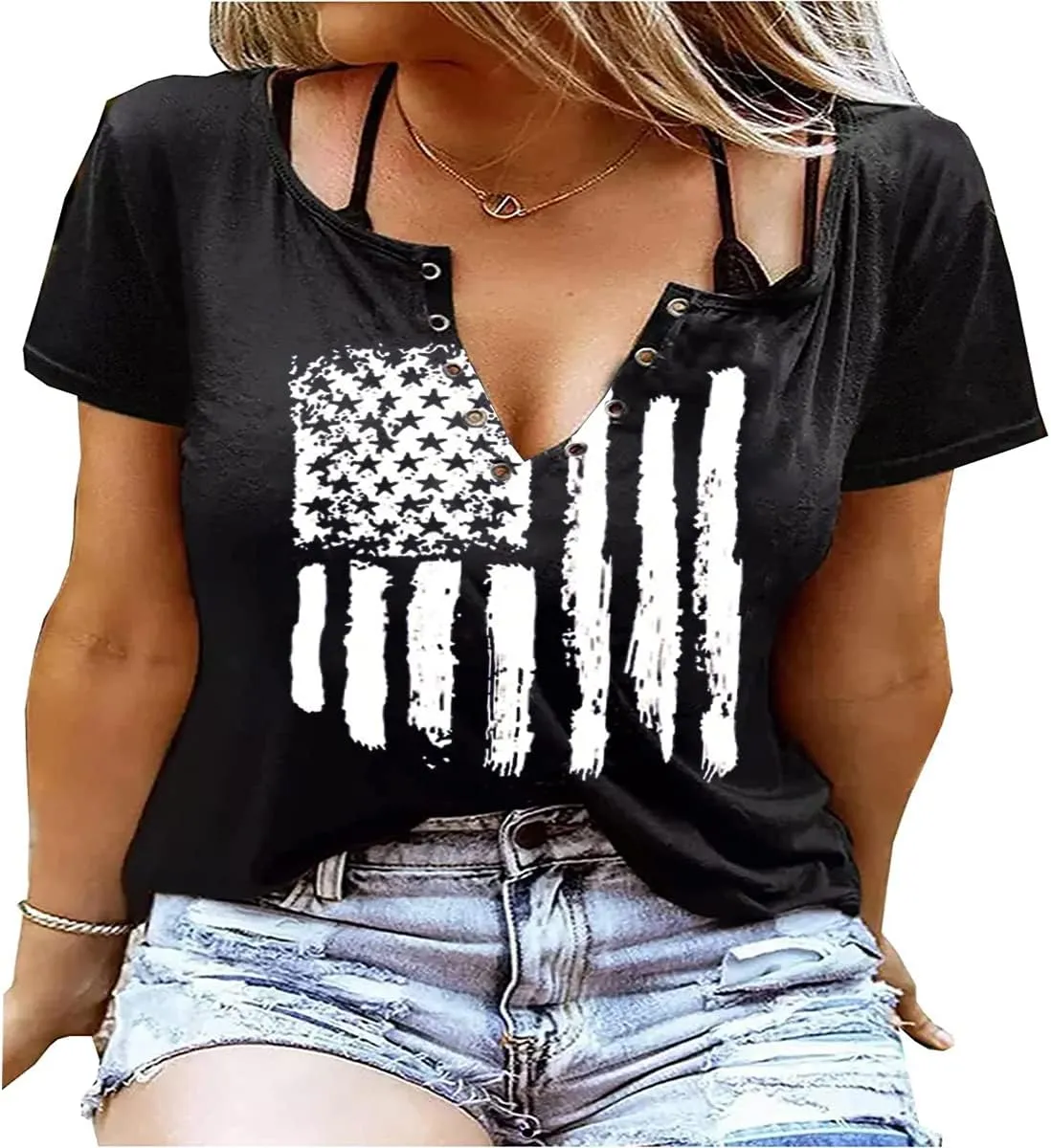 Plus Size USA Flag V-Neck T-Shirt Women Distressed American Flag Graphic Tees Short Sleeve 4th of July Patriotic Tops